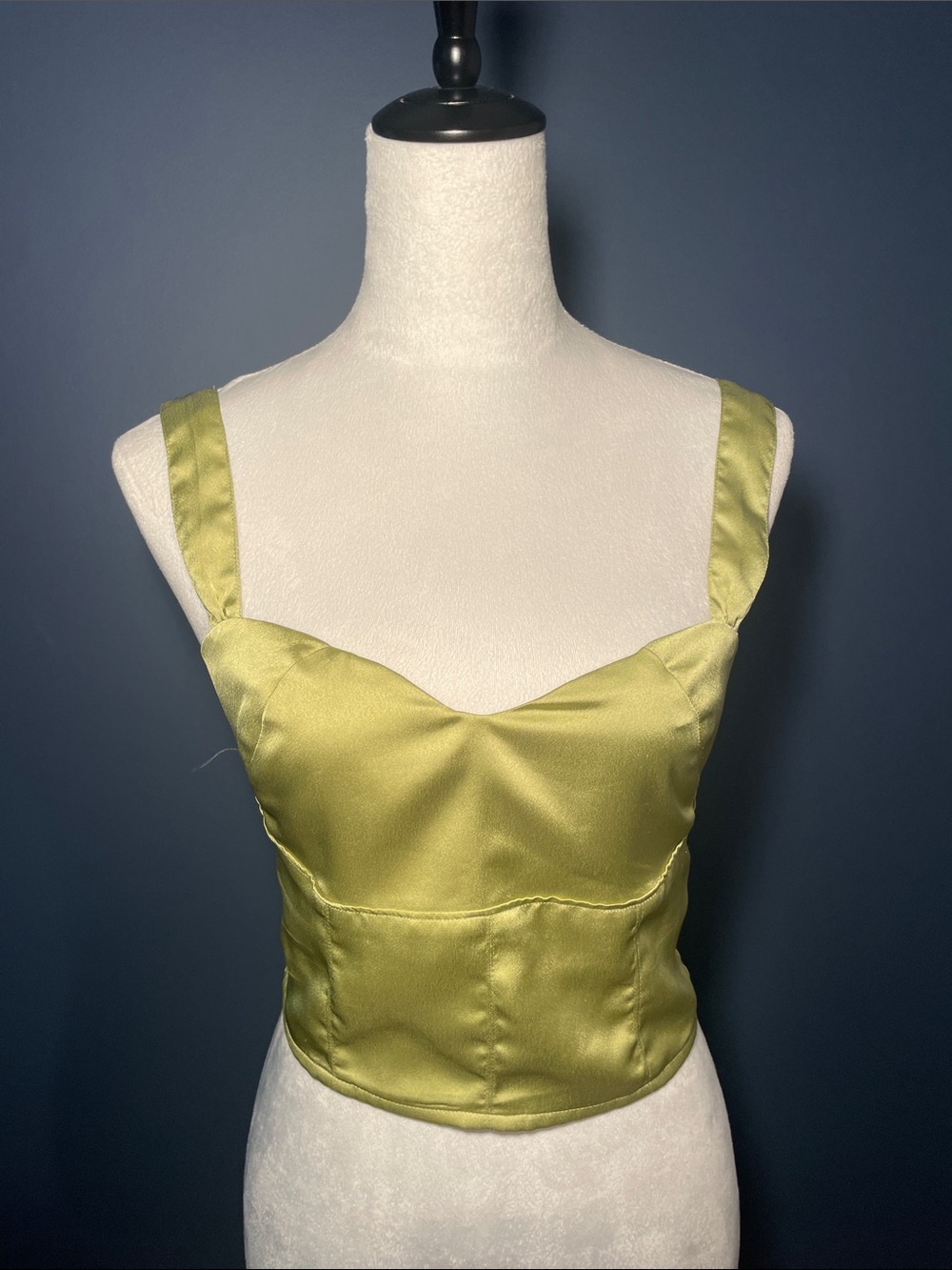 Abercrombie & Fitch Satin Crop Cami in light lime